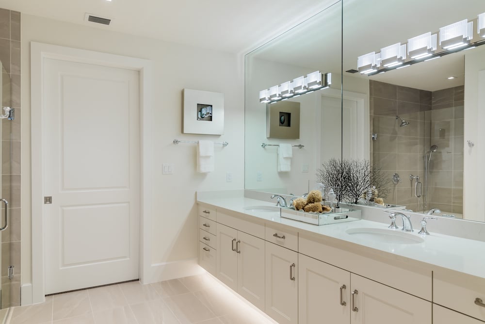 Under Cabinet Lighting in Master Bathroom