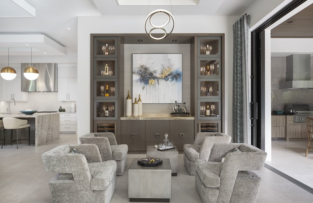 LH_2021 Gordon Dr E_Bar