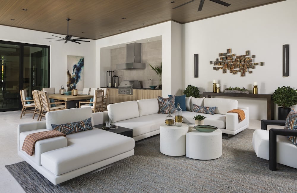 LH_2021 Gordon Dr E_Outdoor Living 2