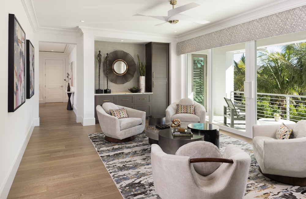 LH_2075 Gordon Dr E_2ndFloorLounge