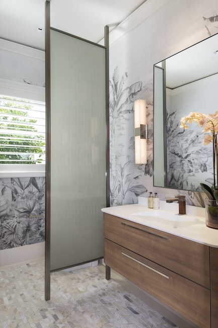 LH_3233 Gin Ln_Powder Bath