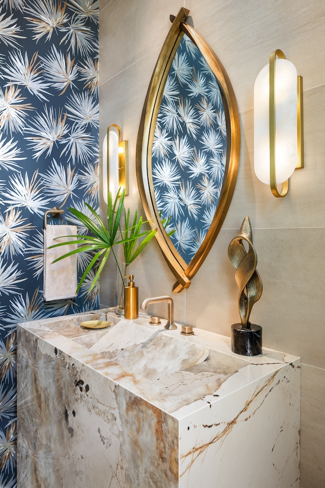 LH_477 3rd St. N_Powder Bath (1)