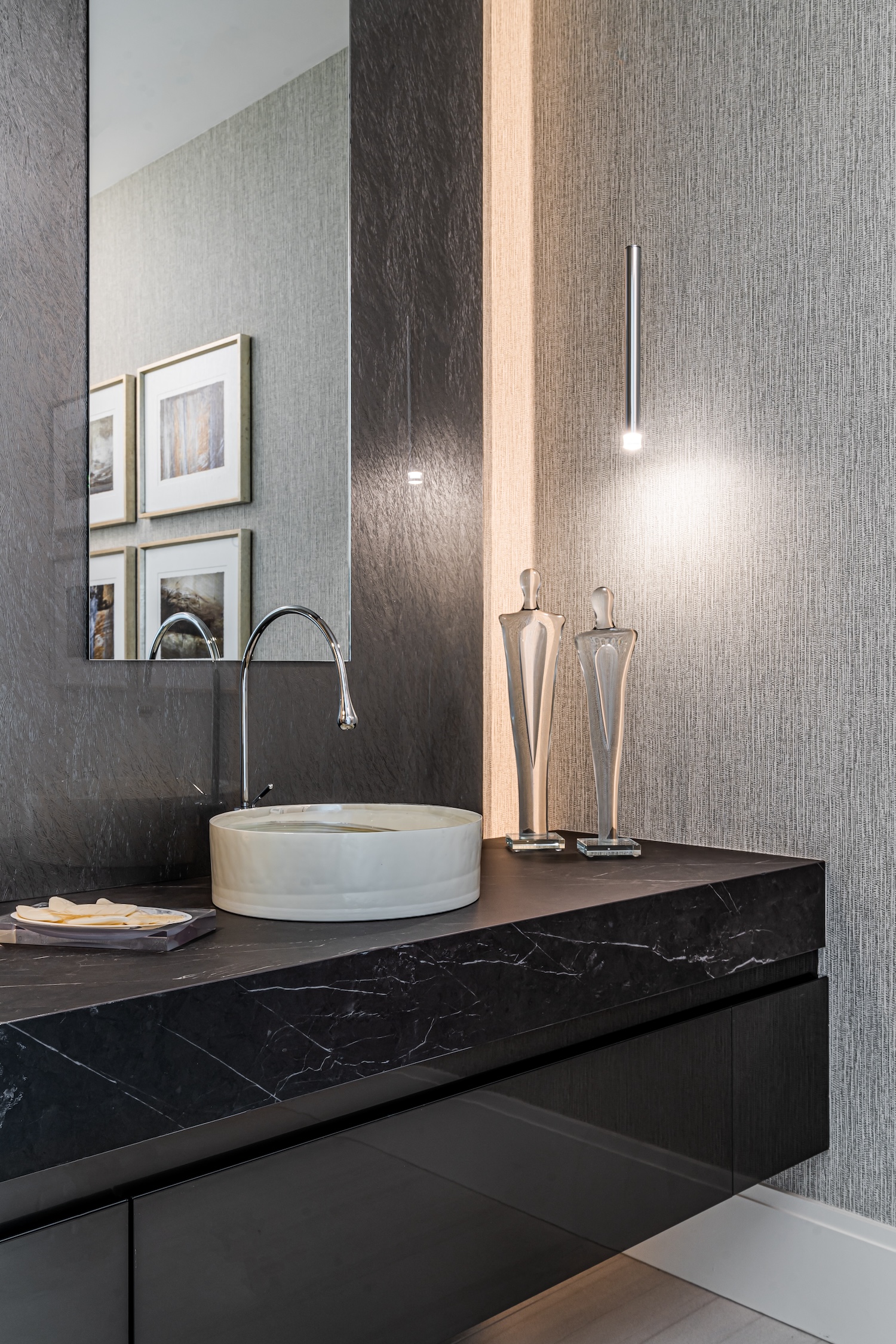 Grey Oaks_Guest_Bath4