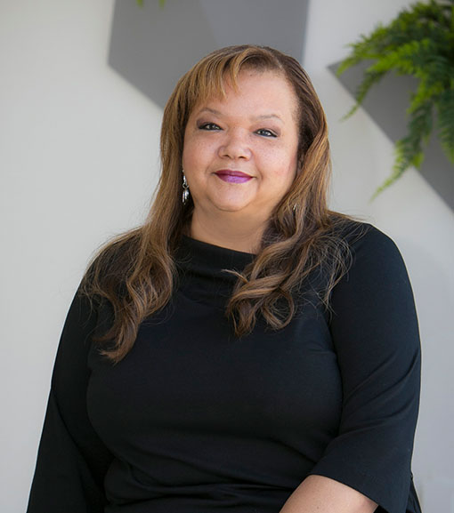 staff-melissa-allen_0000_Sylvia Santos 